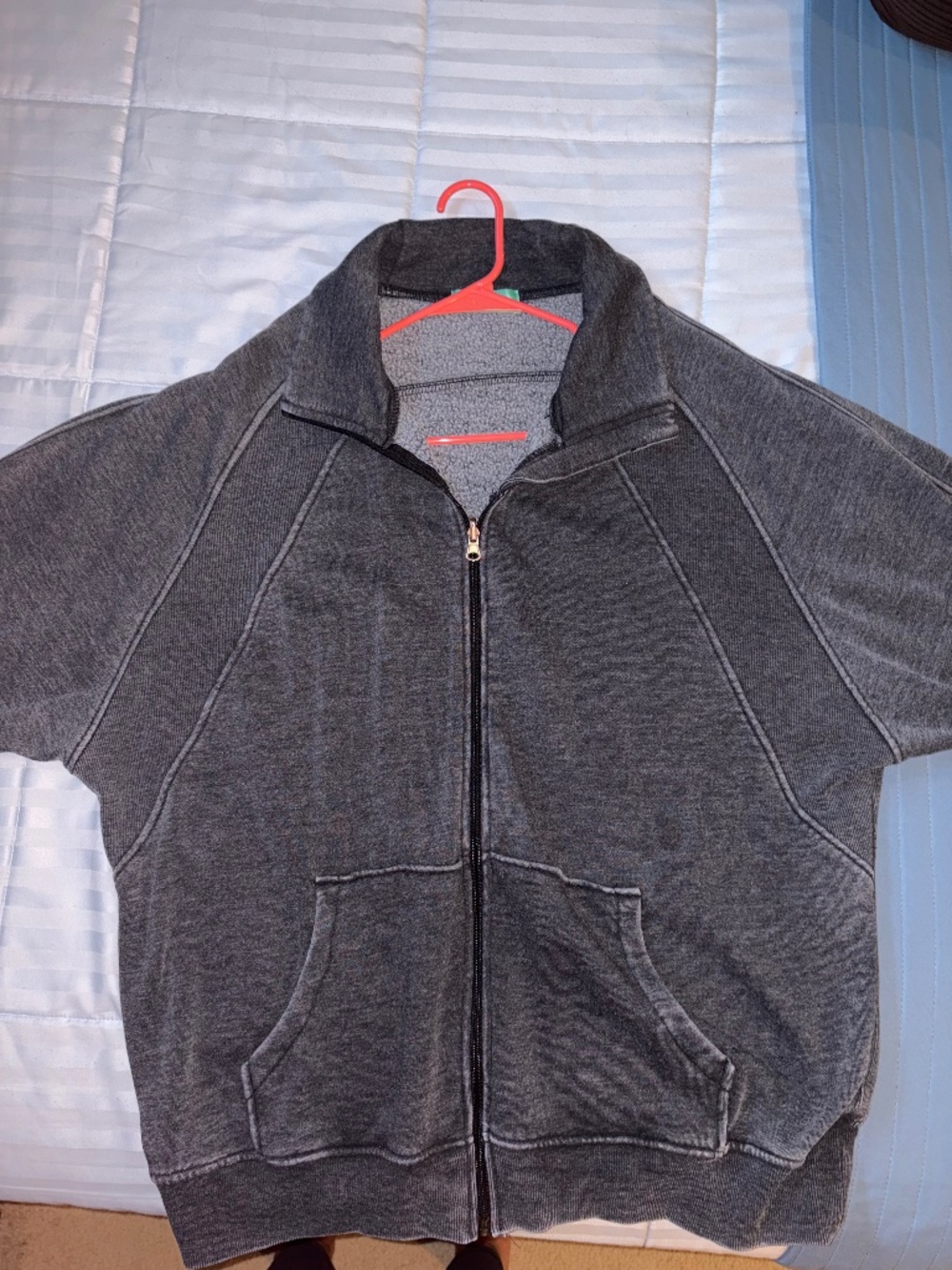 Womens Zip up sweatshirt - Picture 2 of 6